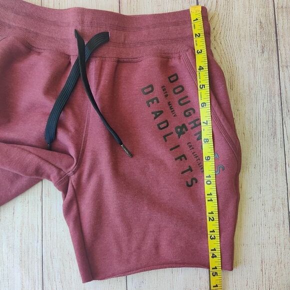 Doughnuts & Deadlifts burgundy raw hem casual shorts sz XS - Picture 4 of 9